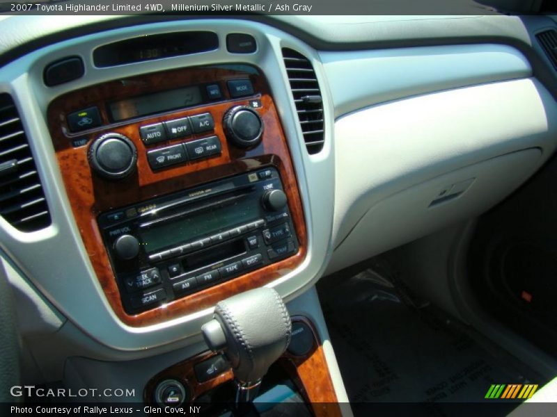 Millenium Silver Metallic / Ash Gray 2007 Toyota Highlander Limited 4WD