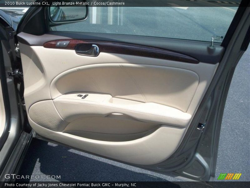 Light Bronze Metallic / Cocoa/Cashmere 2010 Buick Lucerne CXL