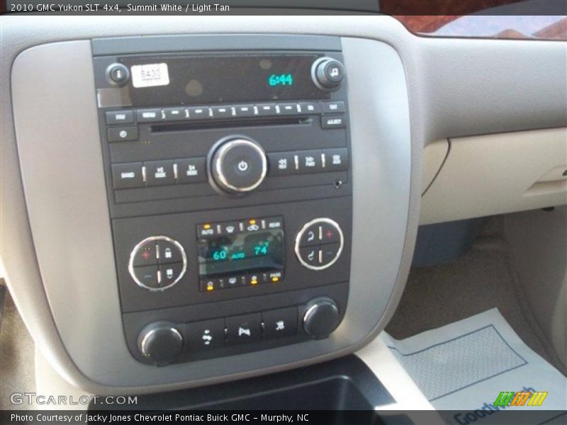 Summit White / Light Tan 2010 GMC Yukon SLT 4x4