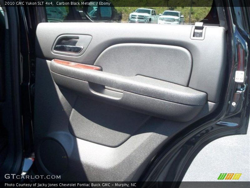 Carbon Black Metallic / Ebony 2010 GMC Yukon SLT 4x4