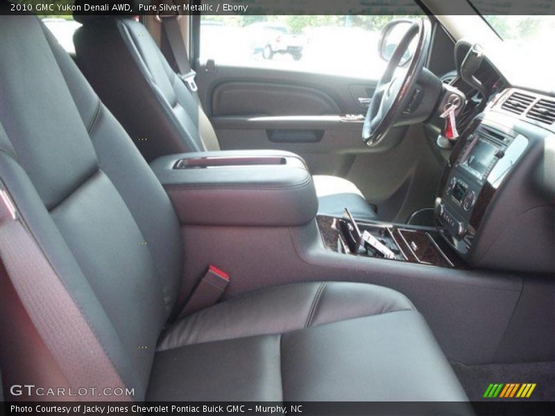 Pure Silver Metallic / Ebony 2010 GMC Yukon Denali AWD