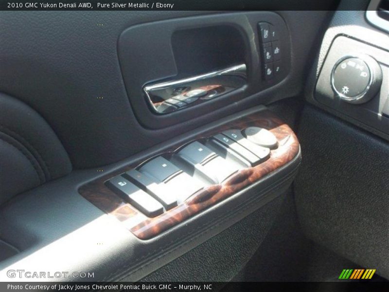 Pure Silver Metallic / Ebony 2010 GMC Yukon Denali AWD
