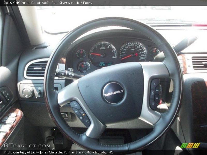 Pure Silver Metallic / Ebony 2010 GMC Yukon Denali AWD