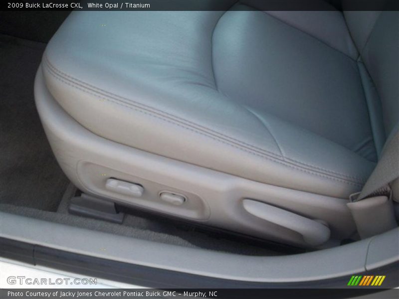 White Opal / Titanium 2009 Buick LaCrosse CXL
