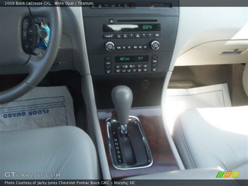 White Opal / Titanium 2009 Buick LaCrosse CXL