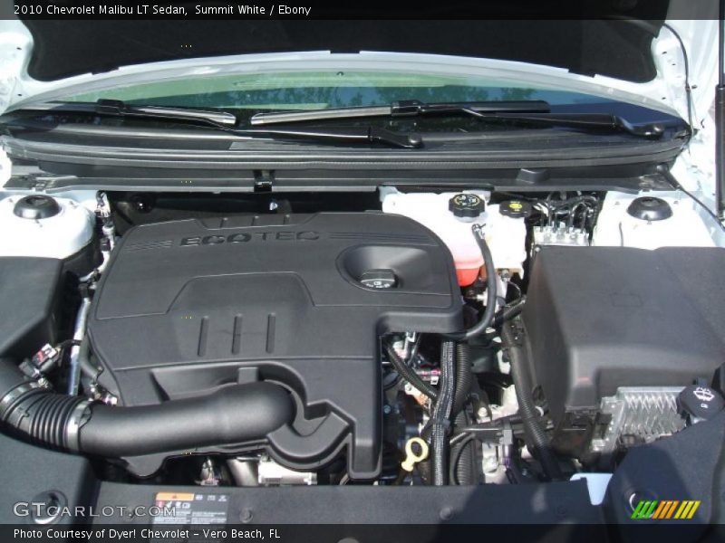 Summit White / Ebony 2010 Chevrolet Malibu LT Sedan