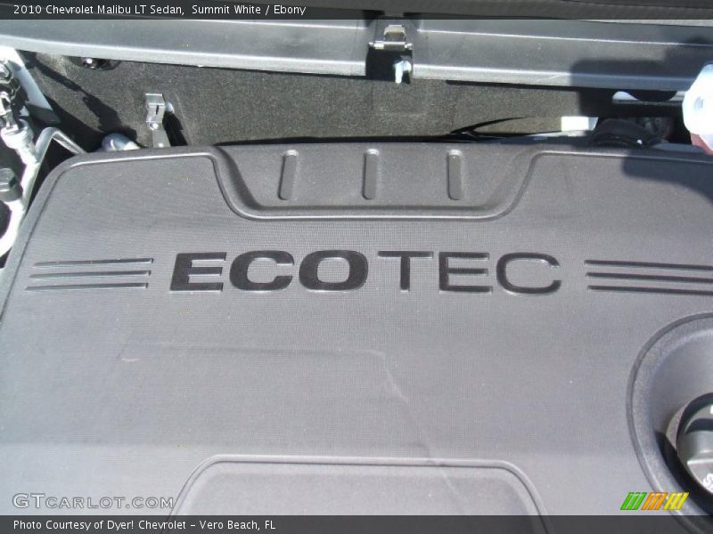 Summit White / Ebony 2010 Chevrolet Malibu LT Sedan