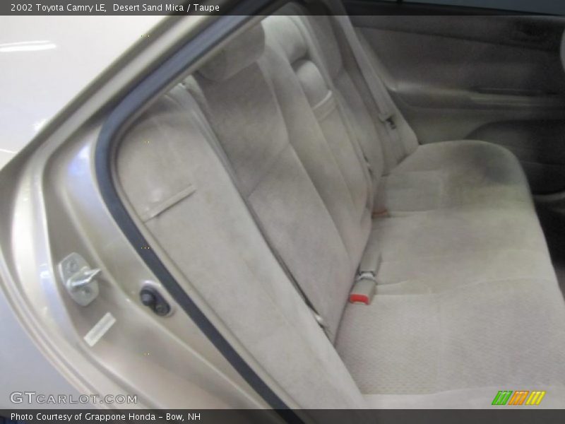 Desert Sand Mica / Taupe 2002 Toyota Camry LE