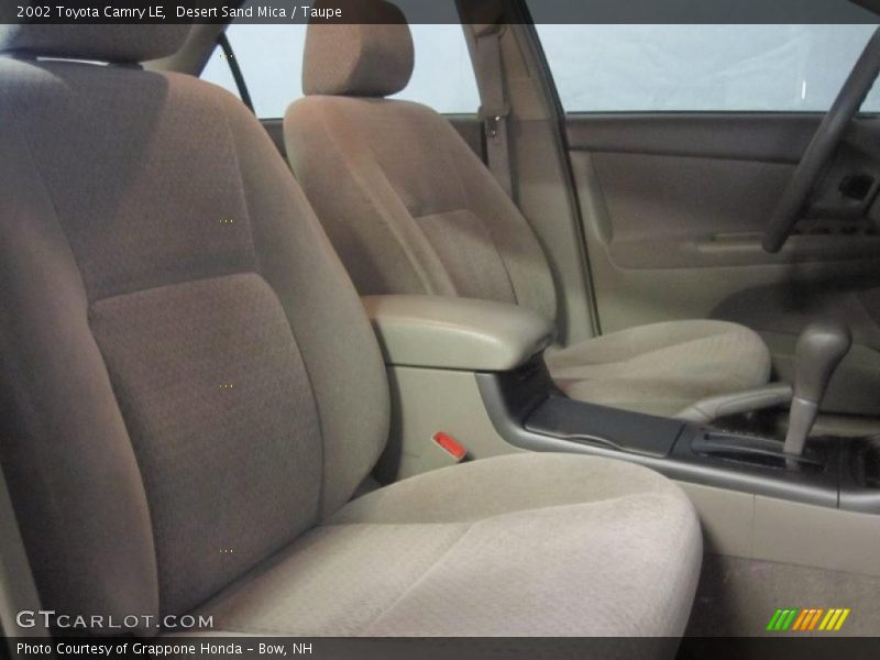 Desert Sand Mica / Taupe 2002 Toyota Camry LE