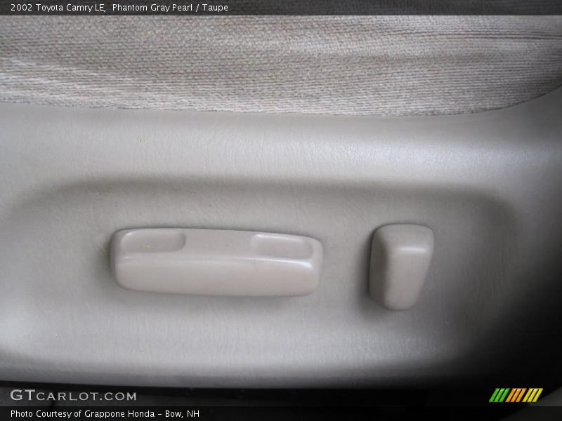Phantom Gray Pearl / Taupe 2002 Toyota Camry LE