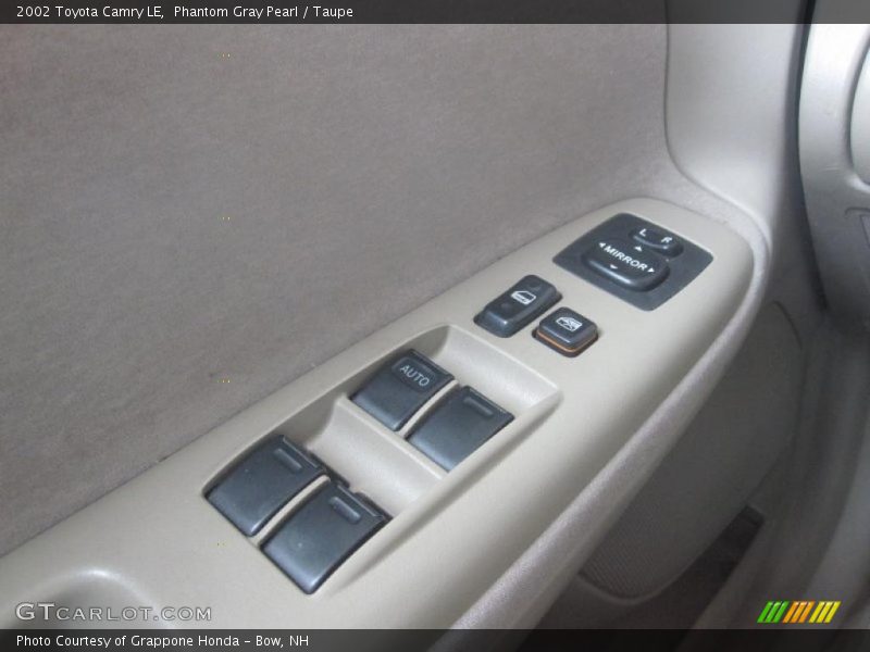Phantom Gray Pearl / Taupe 2002 Toyota Camry LE