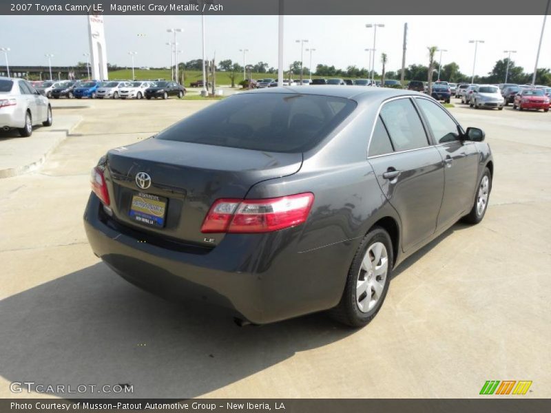 Magnetic Gray Metallic / Ash 2007 Toyota Camry LE