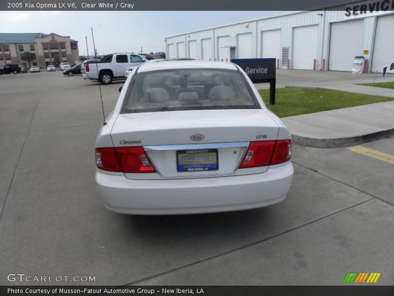 Clear White / Gray 2005 Kia Optima LX V6