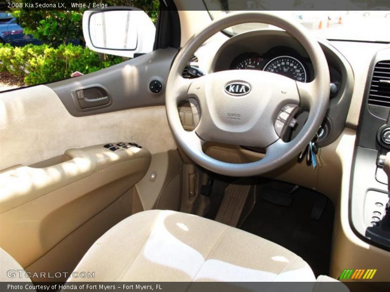 White / Beige 2008 Kia Sedona LX