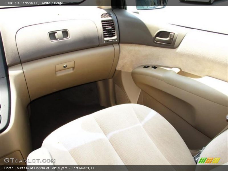 White / Beige 2008 Kia Sedona LX