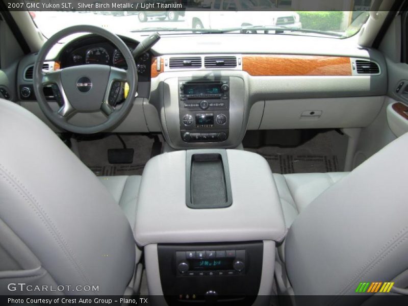 Silver Birch Metallic / Light Titanium 2007 GMC Yukon SLT