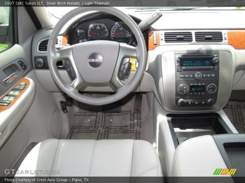 Silver Birch Metallic / Light Titanium 2007 GMC Yukon SLT