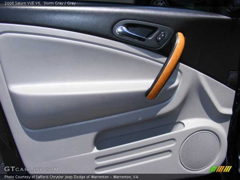 Storm Gray / Gray 2006 Saturn VUE V6