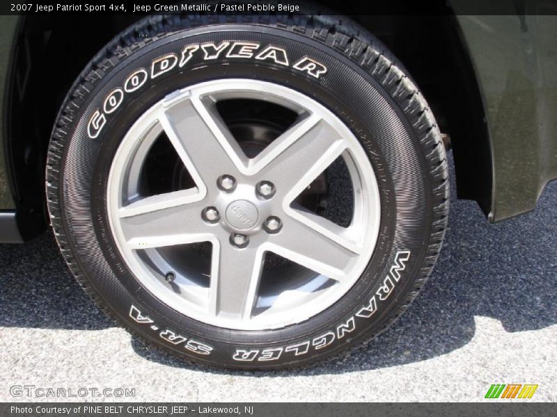Jeep Green Metallic / Pastel Pebble Beige 2007 Jeep Patriot Sport 4x4