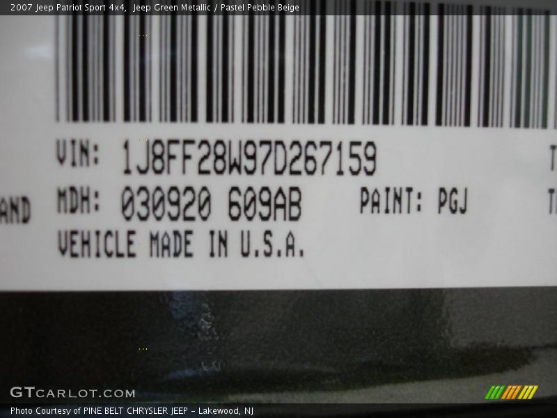 Jeep Green Metallic / Pastel Pebble Beige 2007 Jeep Patriot Sport 4x4