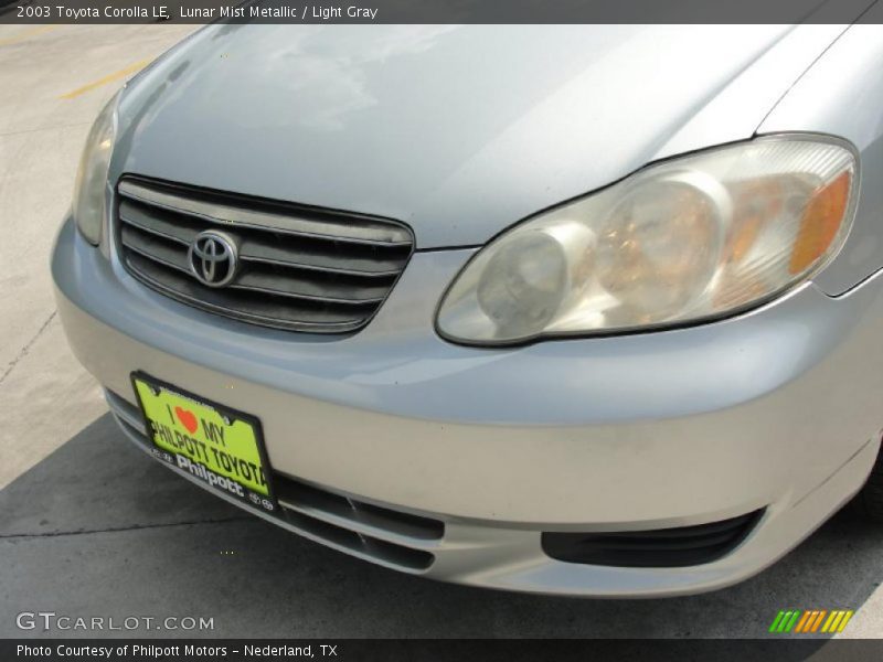 Lunar Mist Metallic / Light Gray 2003 Toyota Corolla LE