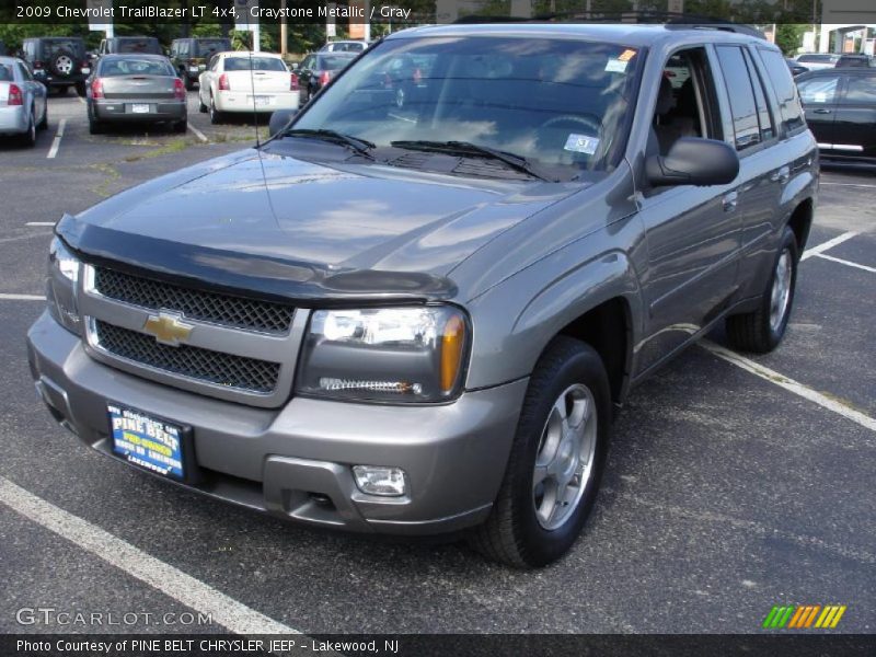 Graystone Metallic / Gray 2009 Chevrolet TrailBlazer LT 4x4