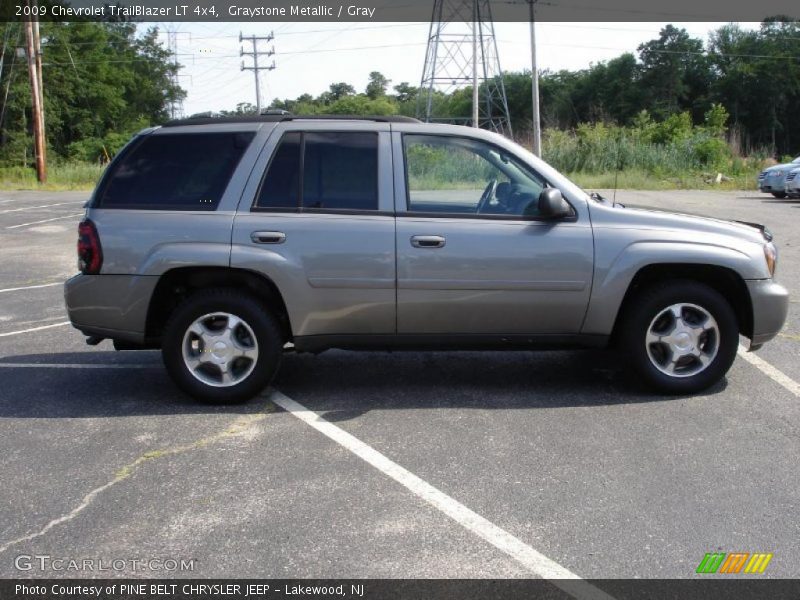 Graystone Metallic / Gray 2009 Chevrolet TrailBlazer LT 4x4