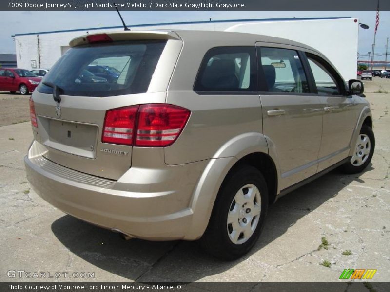 Light Sandstone Metallic / Dark Slate Gray/Light Graystone 2009 Dodge Journey SE