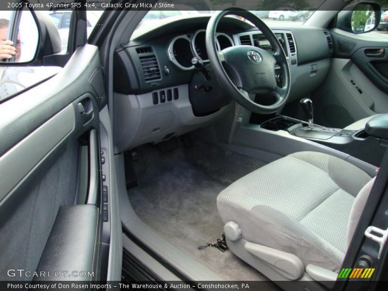Galactic Gray Mica / Stone 2005 Toyota 4Runner SR5 4x4
