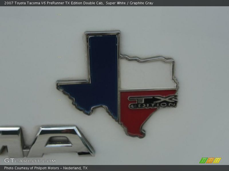 Super White / Graphite Gray 2007 Toyota Tacoma V6 PreRunner TX Edition Double Cab
