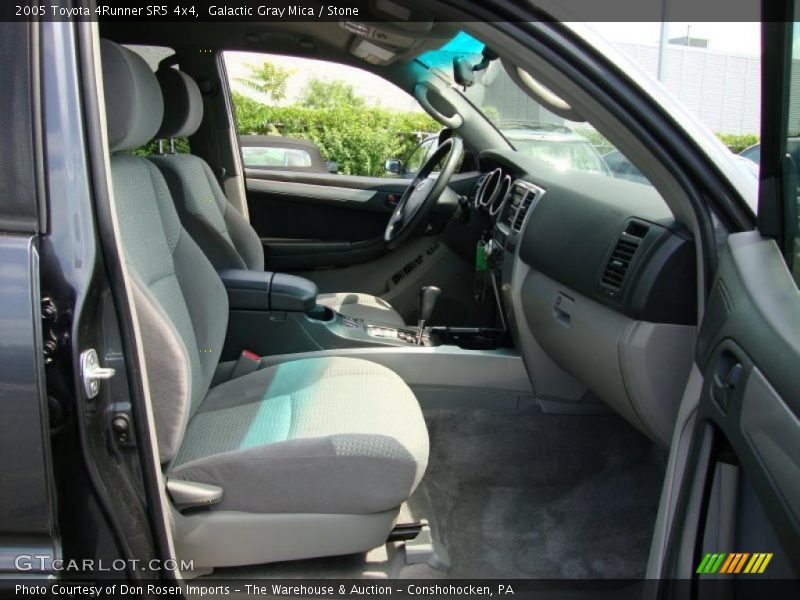 Galactic Gray Mica / Stone 2005 Toyota 4Runner SR5 4x4