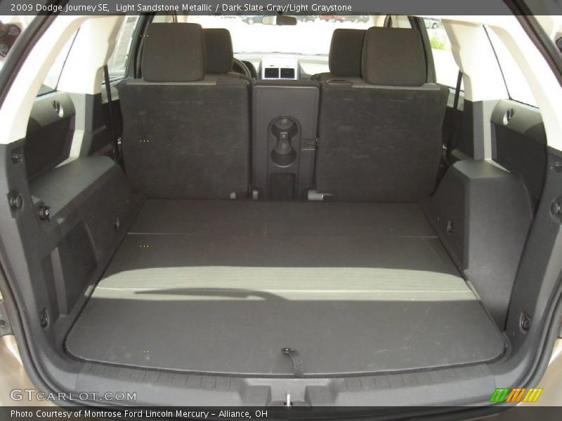 Light Sandstone Metallic / Dark Slate Gray/Light Graystone 2009 Dodge Journey SE