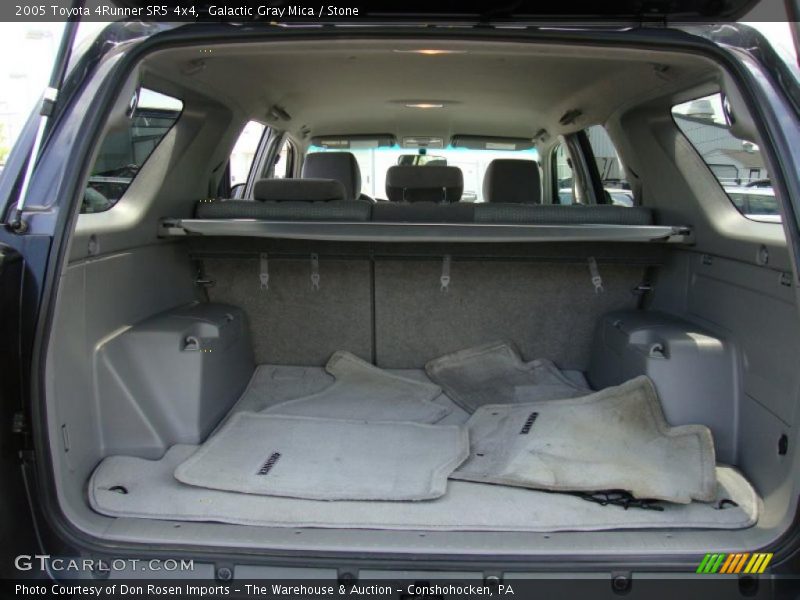 Galactic Gray Mica / Stone 2005 Toyota 4Runner SR5 4x4