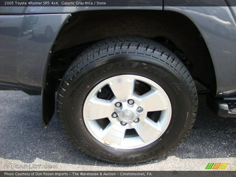 Galactic Gray Mica / Stone 2005 Toyota 4Runner SR5 4x4