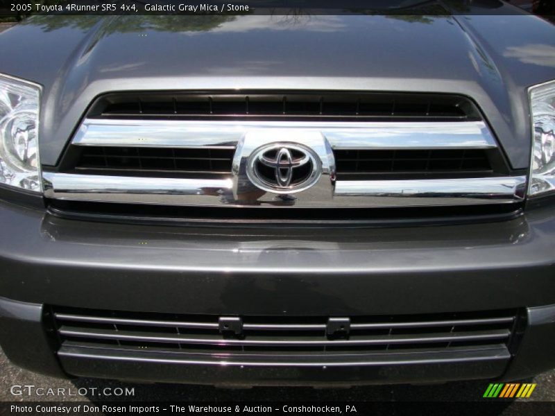 Galactic Gray Mica / Stone 2005 Toyota 4Runner SR5 4x4