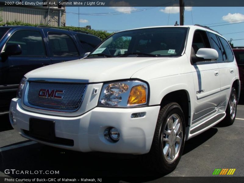 Summit White / Light Gray 2007 GMC Envoy Denali 4x4