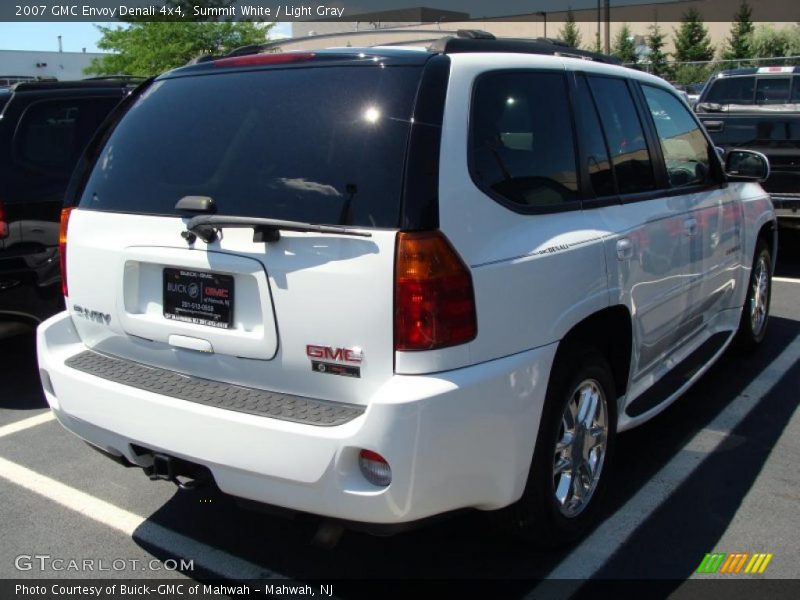 Summit White / Light Gray 2007 GMC Envoy Denali 4x4