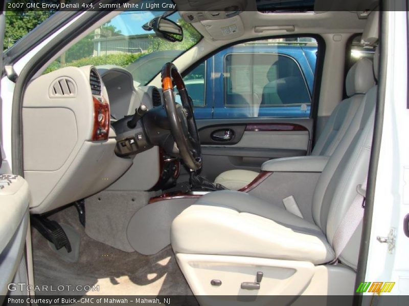 Summit White / Light Gray 2007 GMC Envoy Denali 4x4