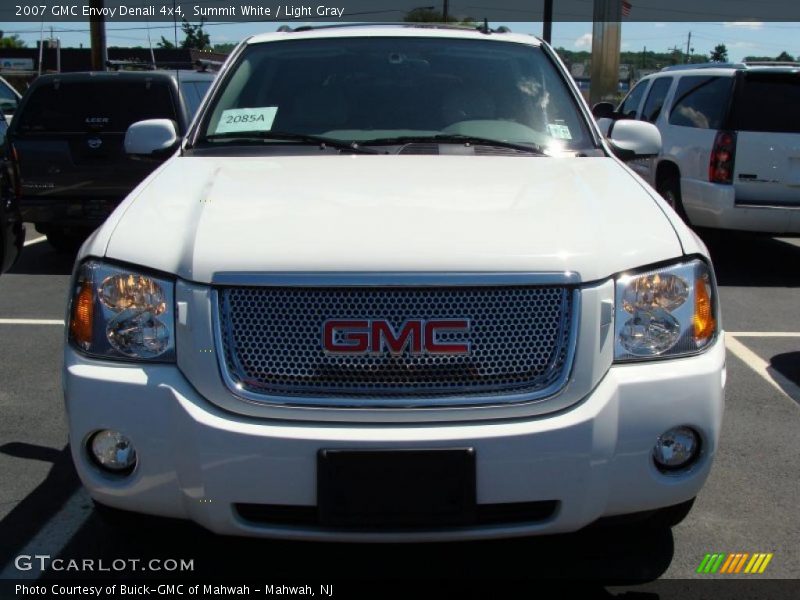 Summit White / Light Gray 2007 GMC Envoy Denali 4x4