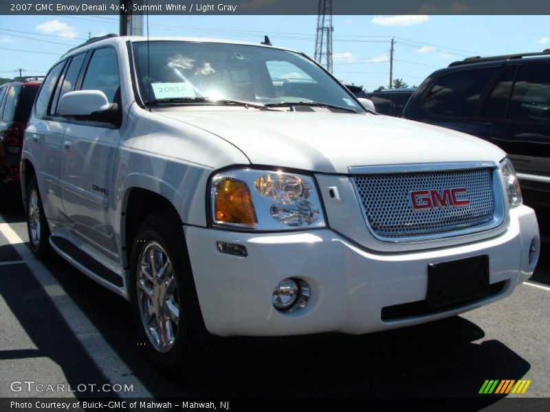Summit White / Light Gray 2007 GMC Envoy Denali 4x4