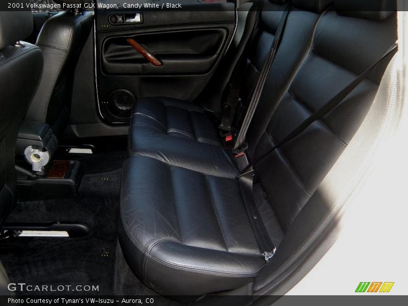 Candy White / Black 2001 Volkswagen Passat GLX Wagon