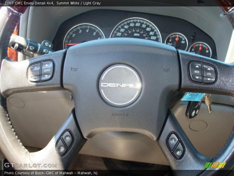 Summit White / Light Gray 2007 GMC Envoy Denali 4x4
