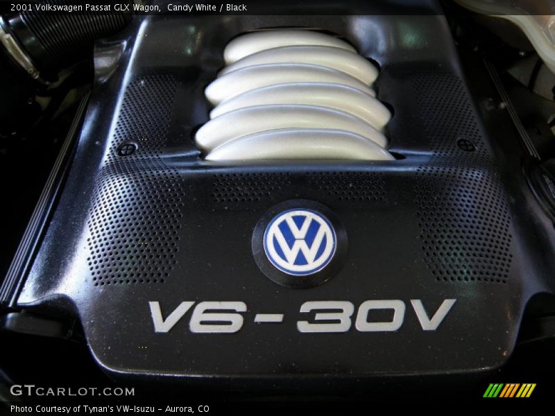 Candy White / Black 2001 Volkswagen Passat GLX Wagon