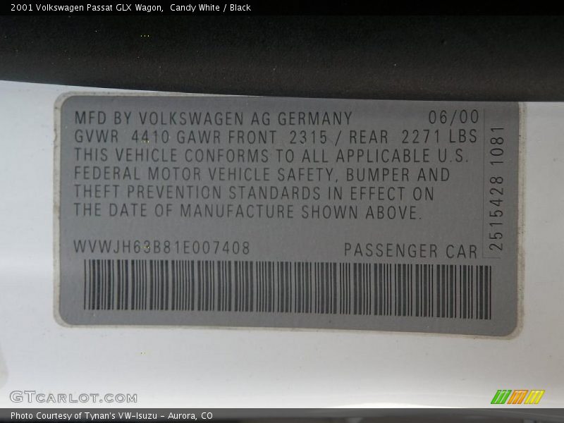 Candy White / Black 2001 Volkswagen Passat GLX Wagon
