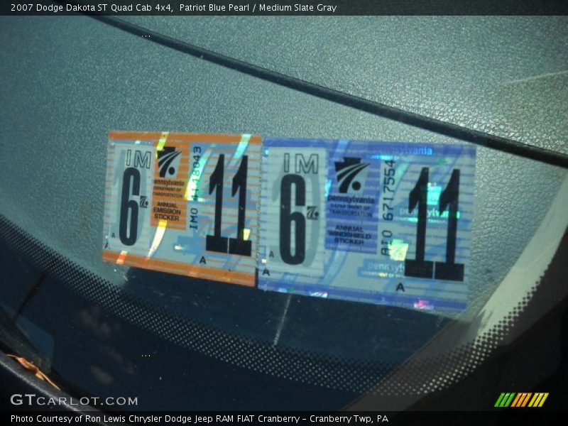 Patriot Blue Pearl / Medium Slate Gray 2007 Dodge Dakota ST Quad Cab 4x4