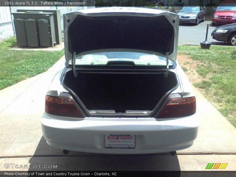 Taffeta White / Parchment 2001 Acura TL 3.2