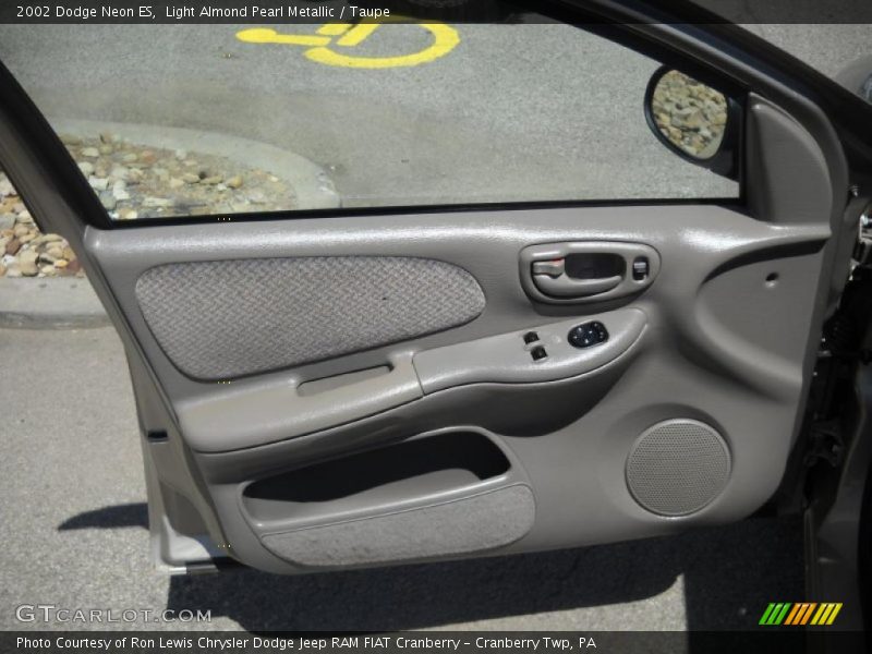 Light Almond Pearl Metallic / Taupe 2002 Dodge Neon ES