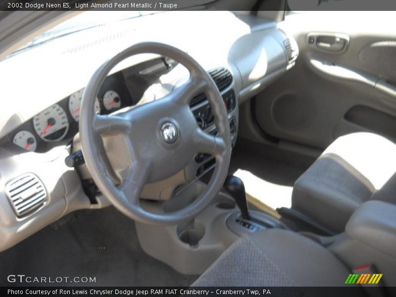 Light Almond Pearl Metallic / Taupe 2002 Dodge Neon ES