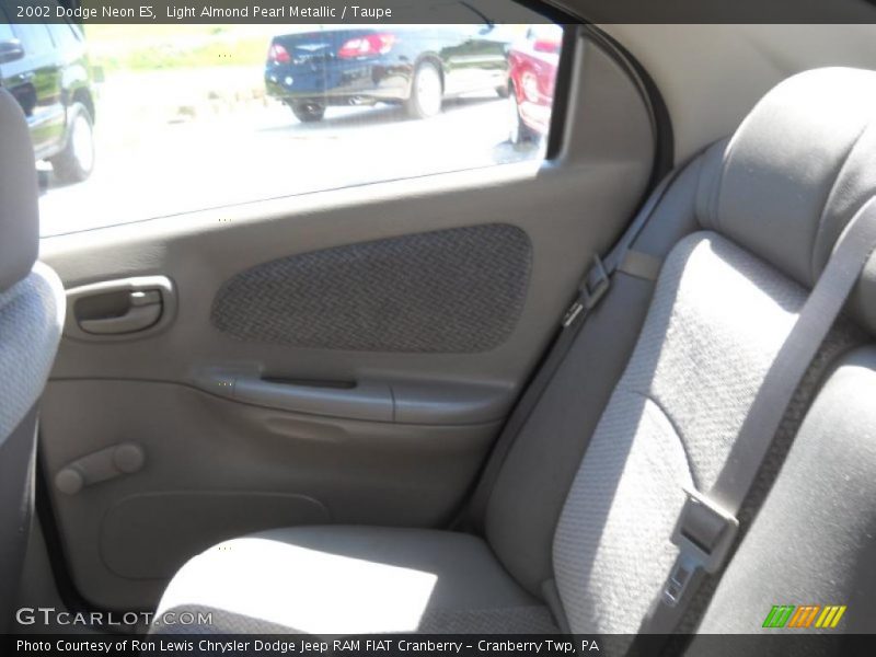 Light Almond Pearl Metallic / Taupe 2002 Dodge Neon ES