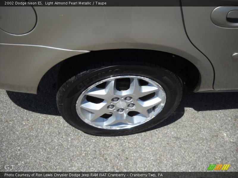 Light Almond Pearl Metallic / Taupe 2002 Dodge Neon ES